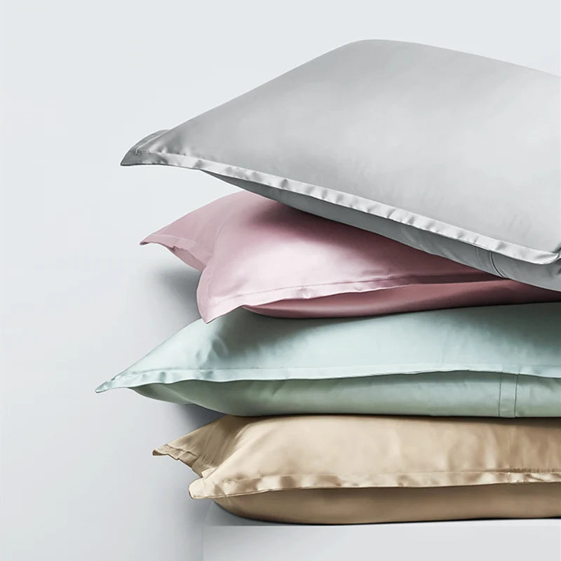 Celeste Luxe | Mulberry Silk Pillowcase with Hypoallergenic Properties | Breathable Design for Enhanced Beauty Sleep 1