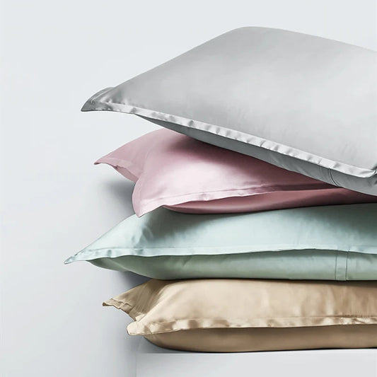 Celeste Luxe | Mulberry Silk Pillowcase with Hypoallergenic Properties | Breathable Design for Enhanced Beauty Sleep 1