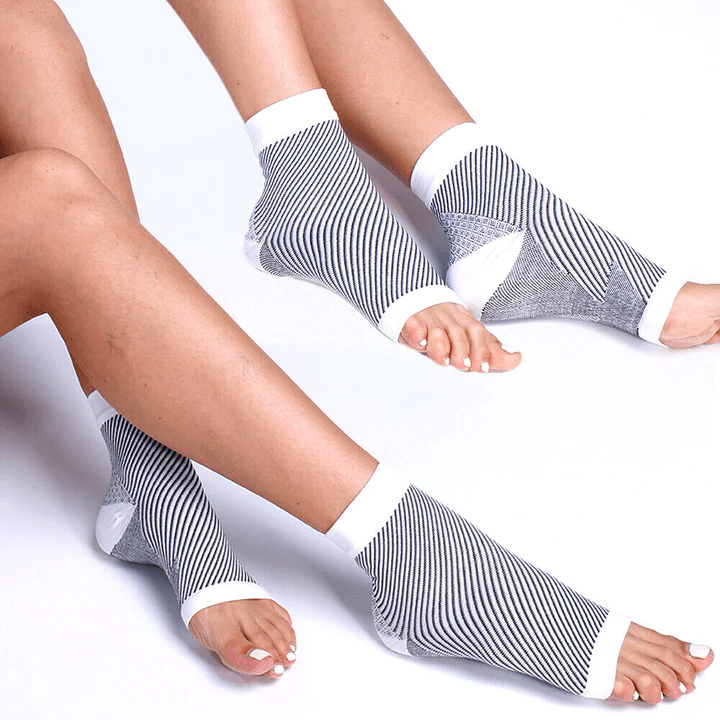 Foot Compression Sleeves | Lightweight Compression Socks with Breathable Design | Pain Relief for All-Day Comfort 7