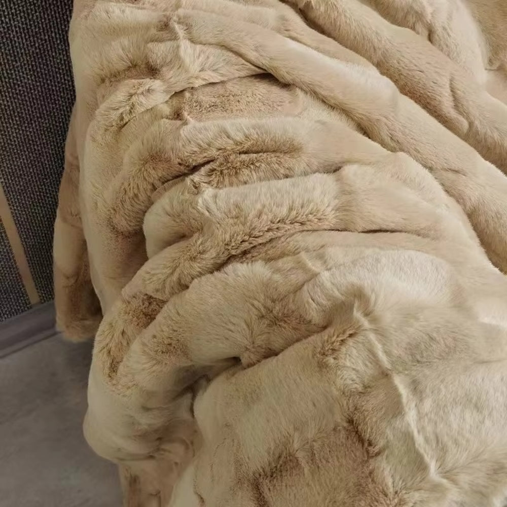 Luxury Faux Fur Throw Blanket | Soft Mocha Plush Cozy Blanket 3