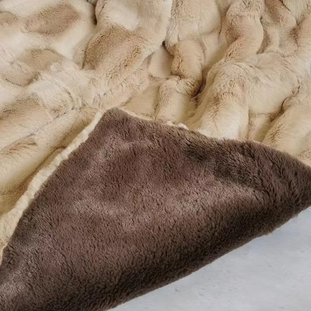 Luxury Faux Fur Throw Blanket | Soft Mocha Plush Cozy Blanket 4