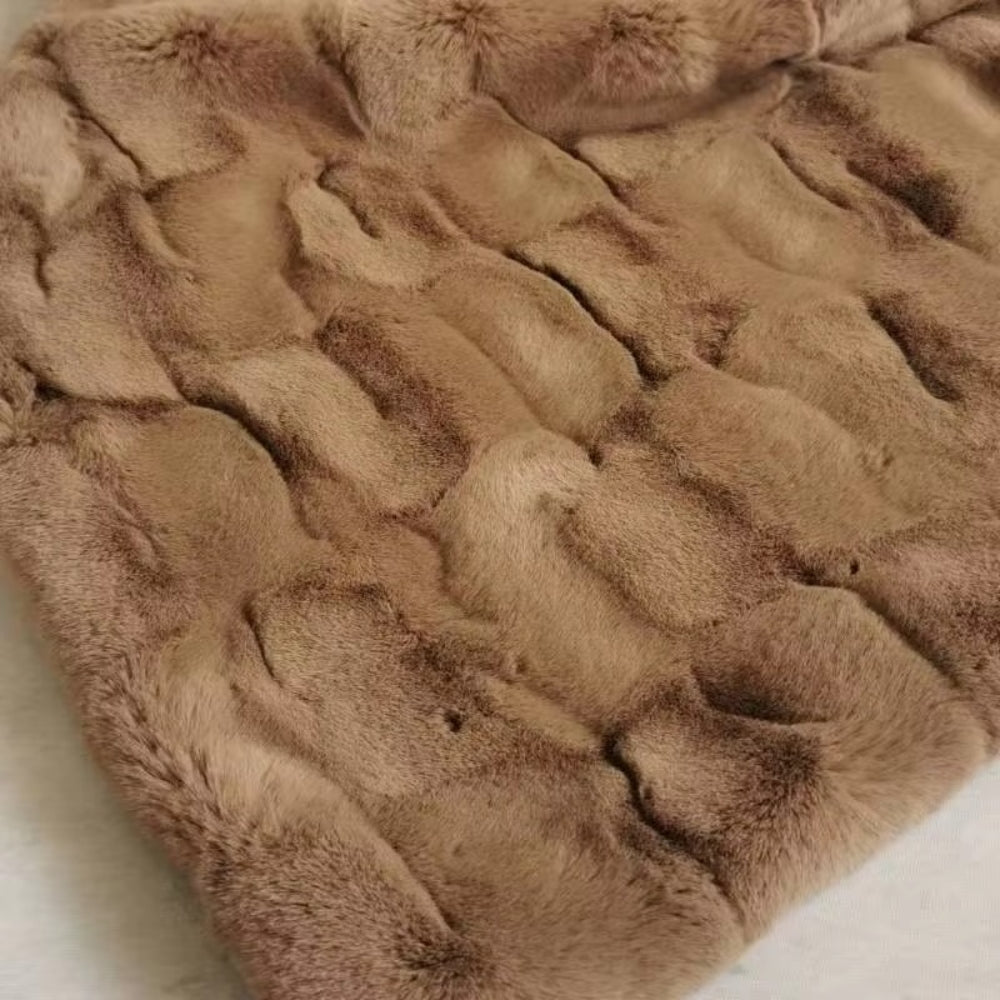 Luxury Faux Fur Throw Blanket | Soft Mocha Plush Cozy Blanket 6