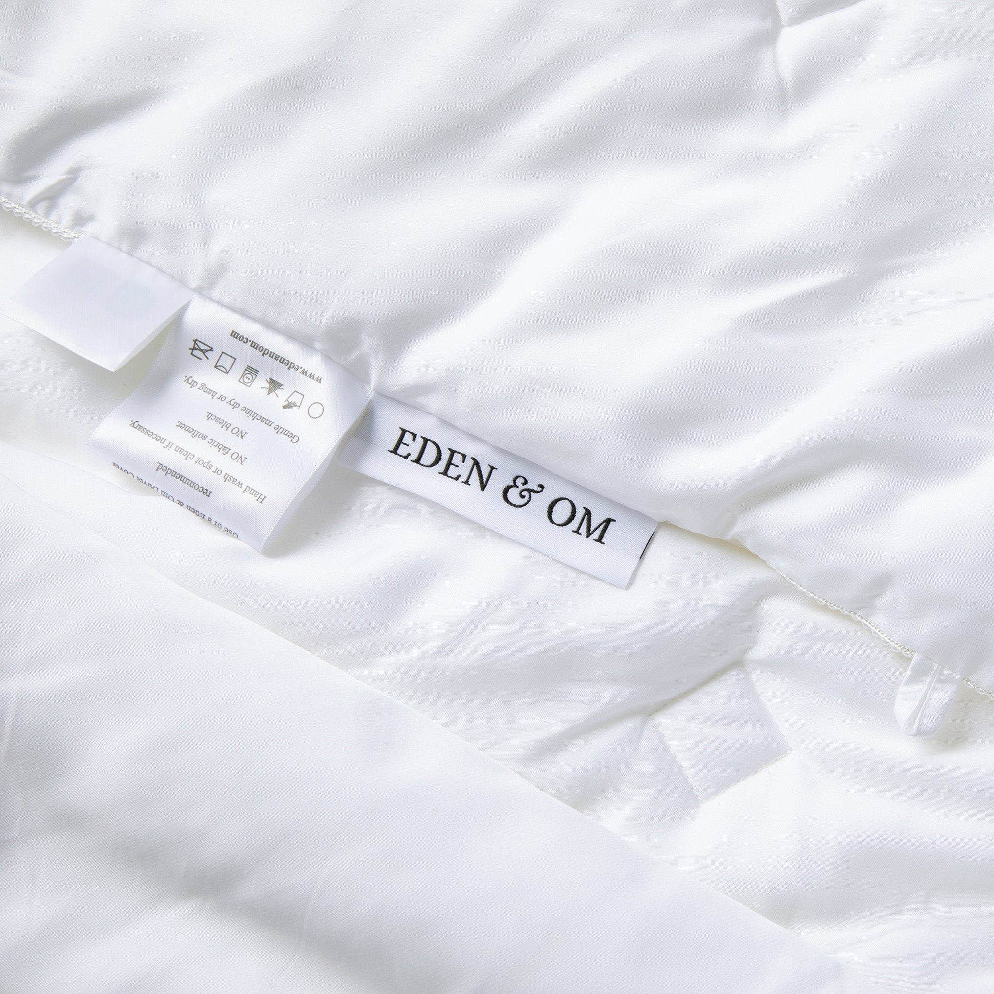 Silk Bamboo Comforter Set with Temperature Regulation | Eco-Friendly Design for Superior Comfort 4