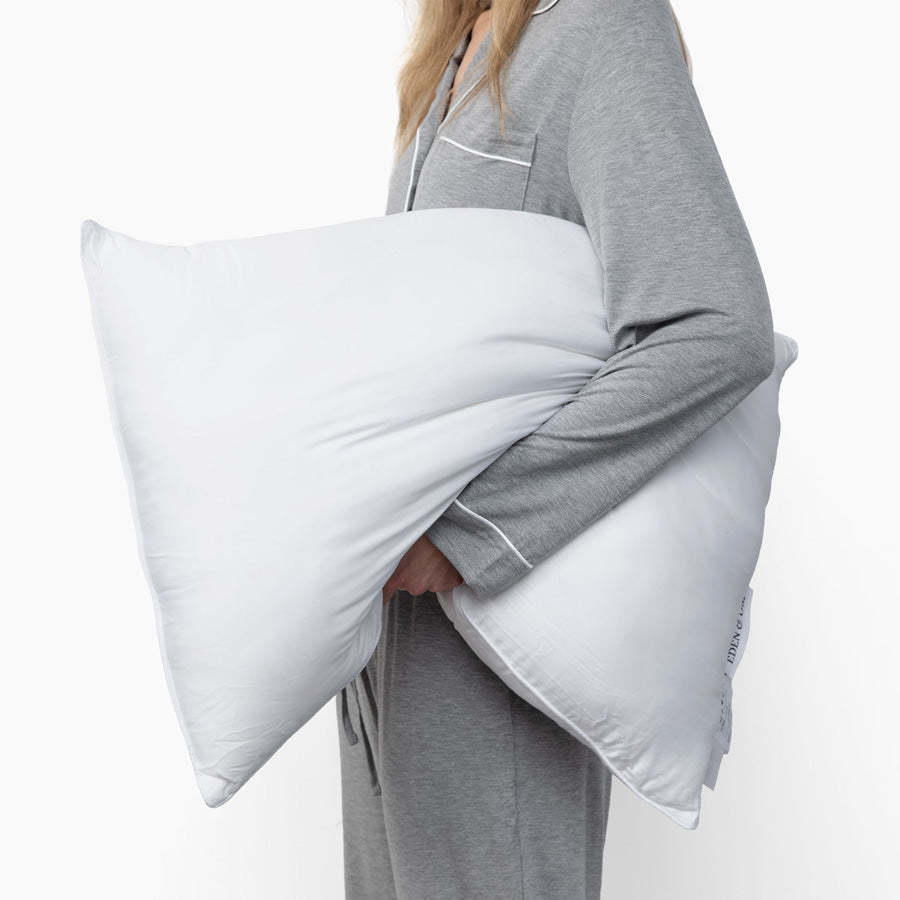 Silk Bamboo Pillow | Temperature Regulating Design for Cool, Comfortable Sleep 2