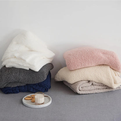Unisex Soft Microfiber Knit Throw Blanket | Cozy Minimalist Design for All Seasons 4